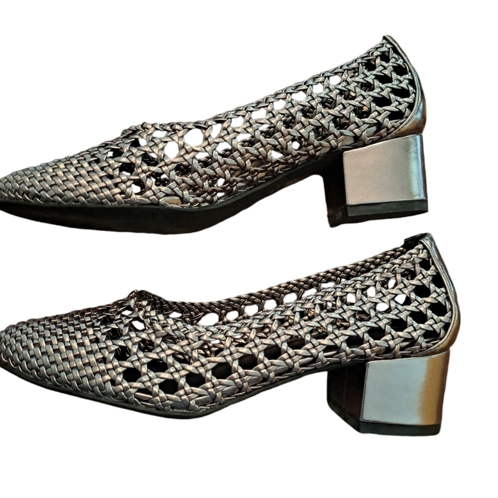 Jeffrey Campbell sz 8 metallic basketweave block heel slip on shoes career